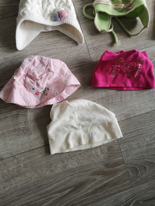 Czapka czapeczka rękawiczki hello kitty zimowa wiosna jesień komplet