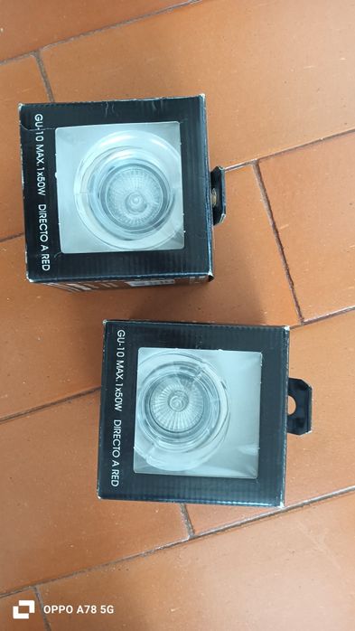 1 foco de luz embutido NOVO