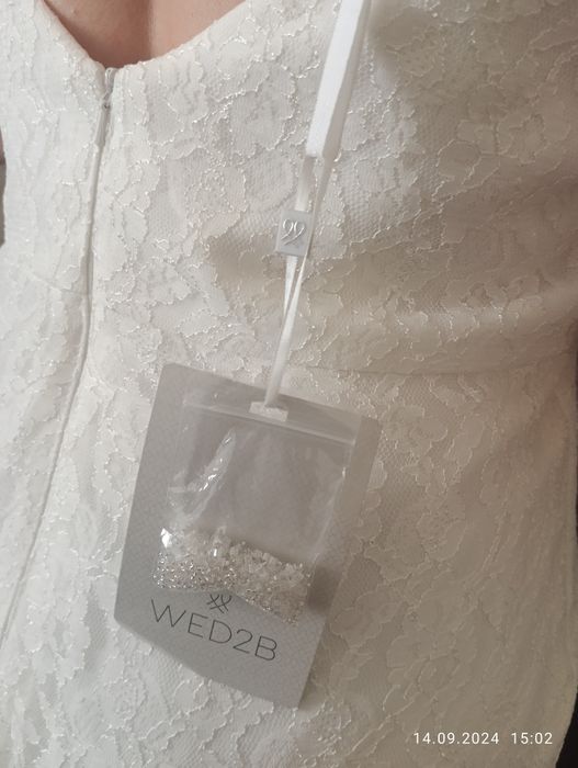 Весільні сукні S -L