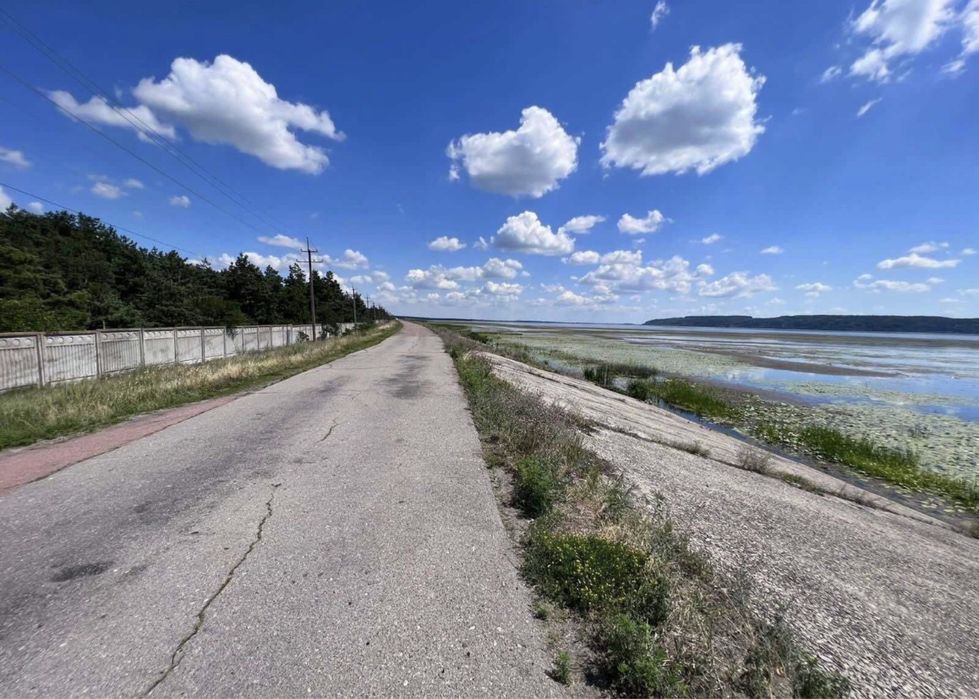 ВЛАСНИК‼️‼️Ділянка в лісі з виходом на воду + 50 кВт