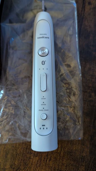 Szczoteczka soniczna Philips xh9120 bluetooth 2x końcówka i etui