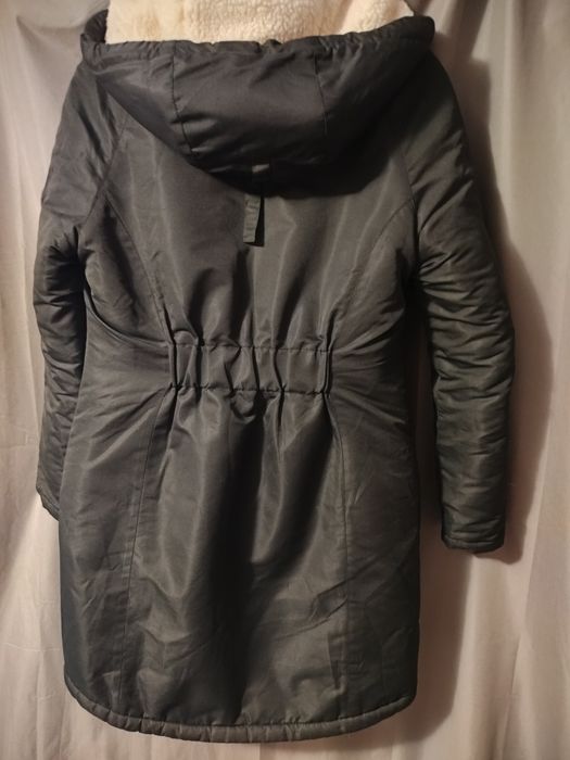 Парка dasti на овчині XS, в подарунок шарф та шапка