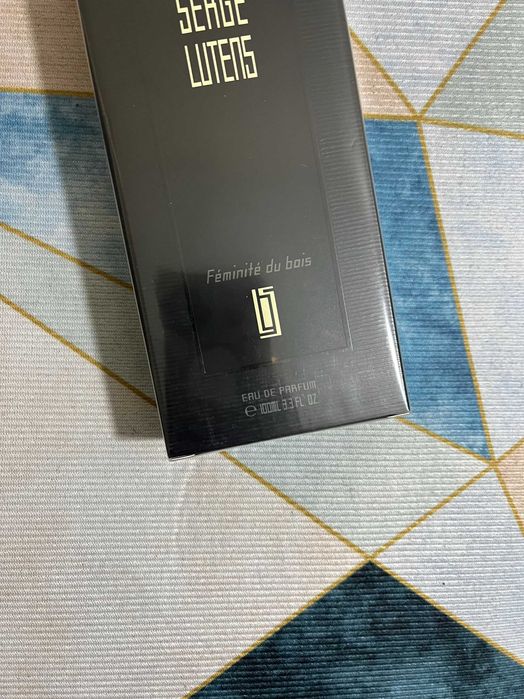 Serge lutens feminite du bois 100mL