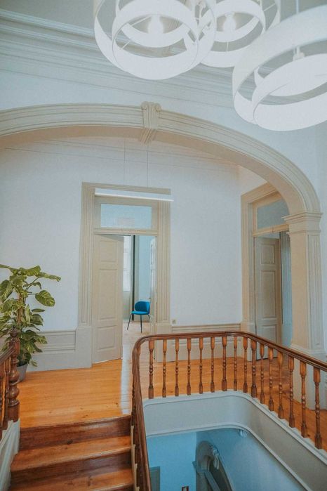 Escritório privado - Salão Nobre - Rua de Costa Cabral / Av. Combatentes