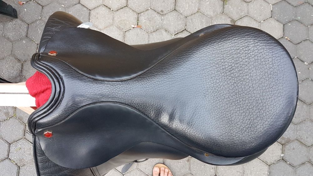 siodło ujeżdżeniowe ALBION SL 18"/27