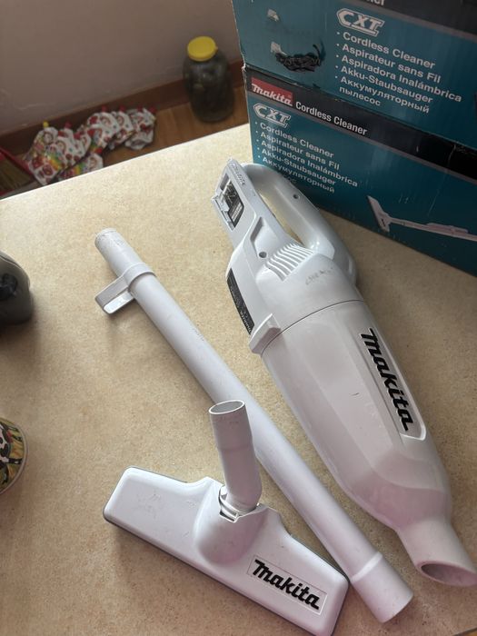 Акомуляторний пилосос