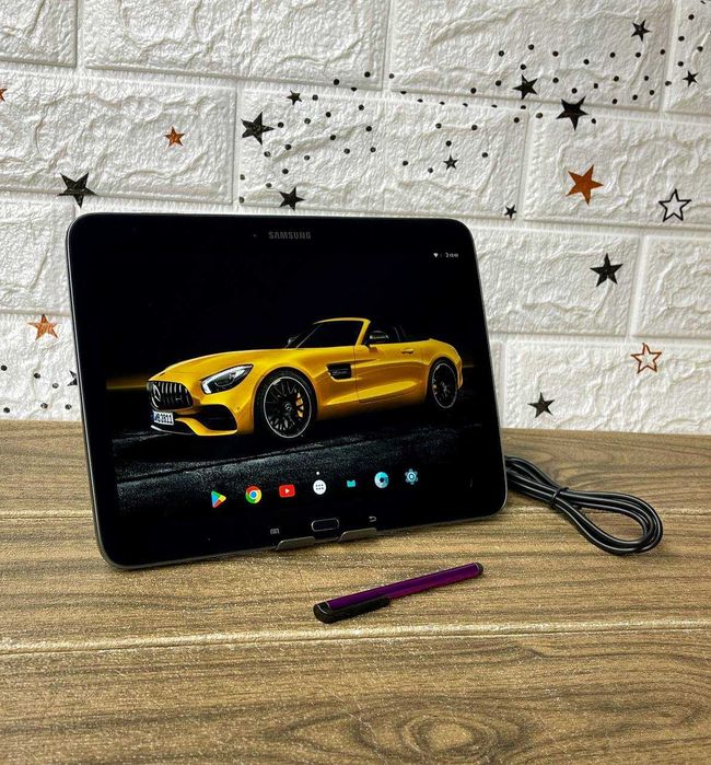 Планшет Samsung 10 дюймів