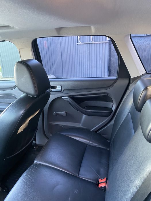 Ford Focus 2005 р. 1.6 бензин