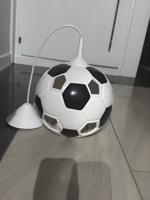Lampa -zyrandol w ksztalcie piłki