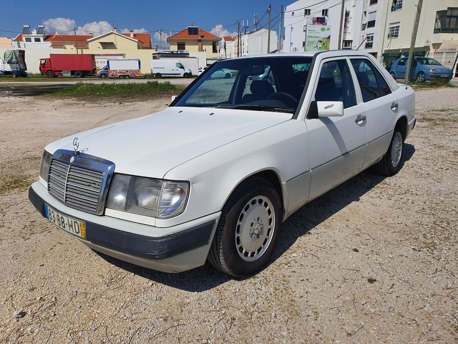 Mercedes-Benz W124 (1984-1997)