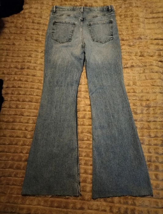 Spodnie jeansowe damskie