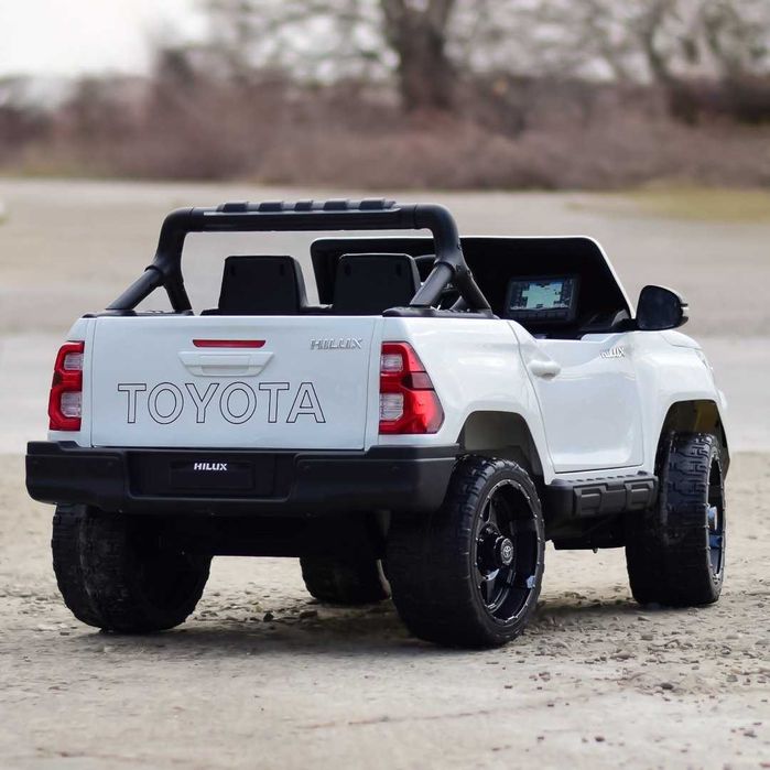 Pickup TOYOTA OFFROAD 4x4 SUV Elektryczny Auto Akumulator RC 2 DZIECI