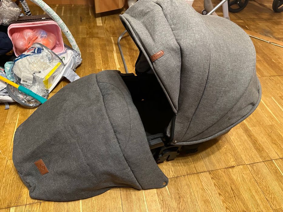 Продам коляску 2в1