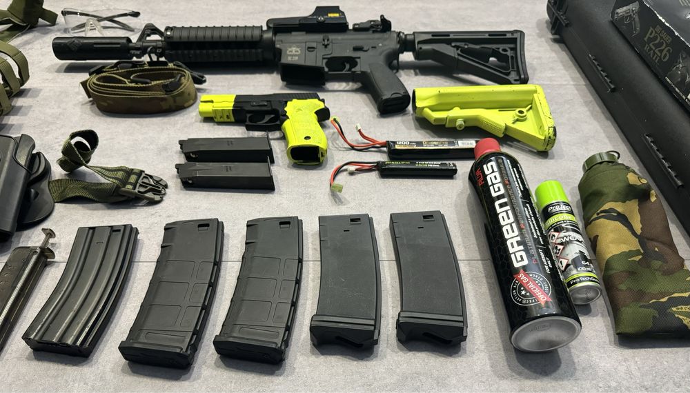 Arma de Airsoft M4A1 Evolution Recon MK18 Carbontech e Pistola P226 TM