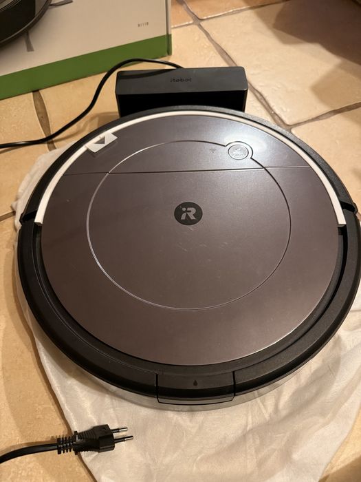 iRobot Roomba Combo R1118 powystawowy