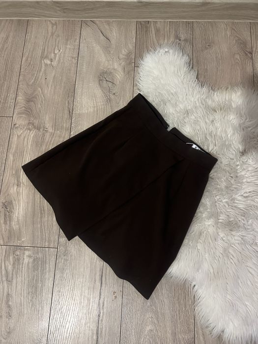 Спідниця кікі шоколадного кольору