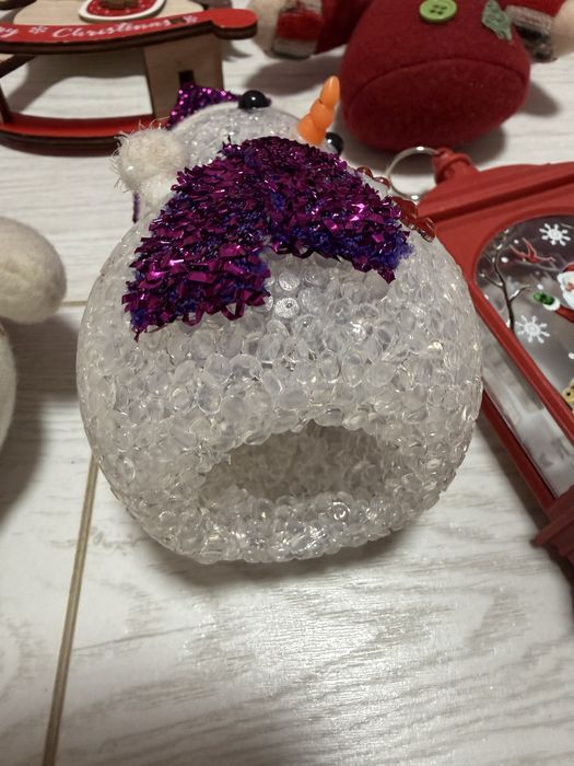 Лот новорічних іграшок