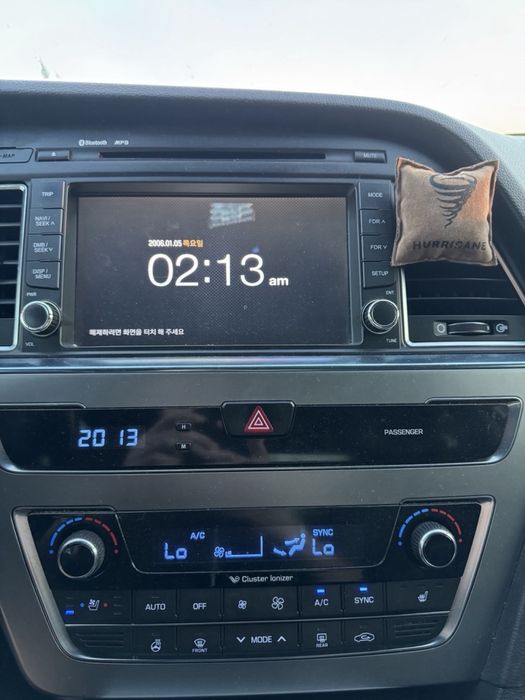 Hyundai Sonata 2014 2 л. газ