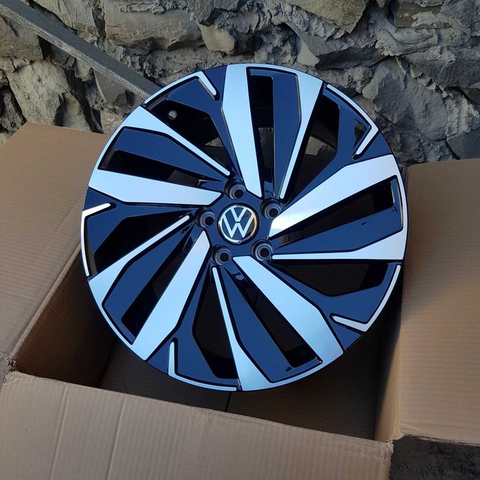 Диски НОВІ R18 5x112 VW Passat  Arteon Jetta Golf Skoda Superb Octavia Р18
