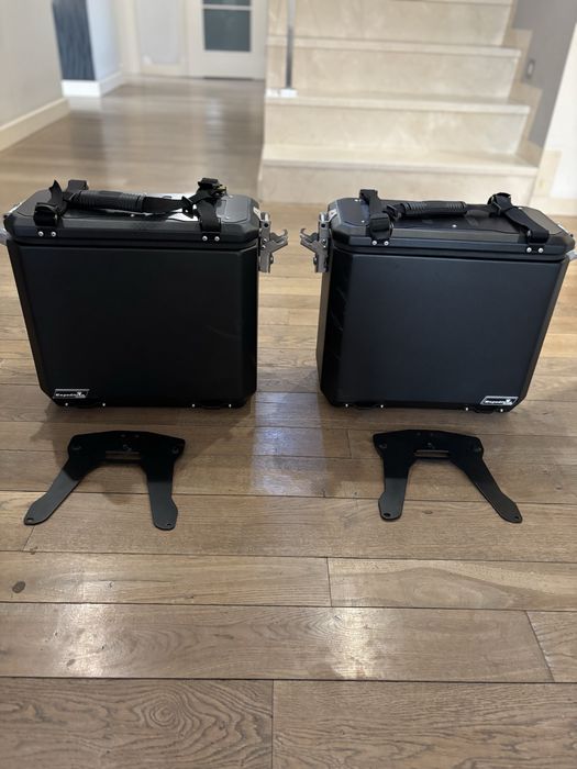 Kufry motocyklowe Expedition Cases