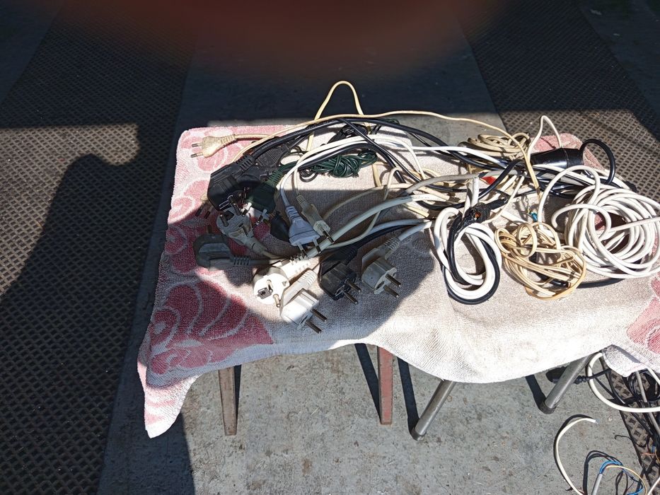 Kabel zasilający z wtyczką 230v