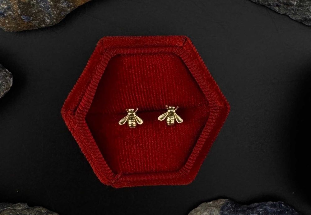 Złote Kolczyki Pszczółki Wkrętki Próba 585 Waga 1.05g (J)