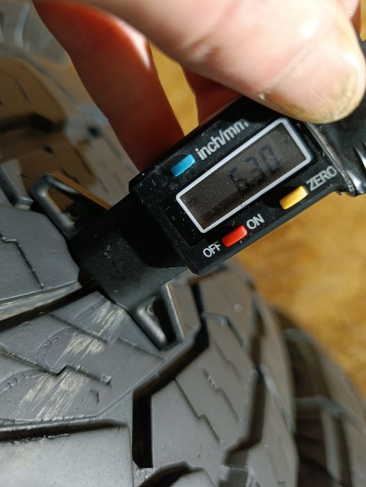 Продажа комплект шин 265/65-17 Bridgestone Dueler
