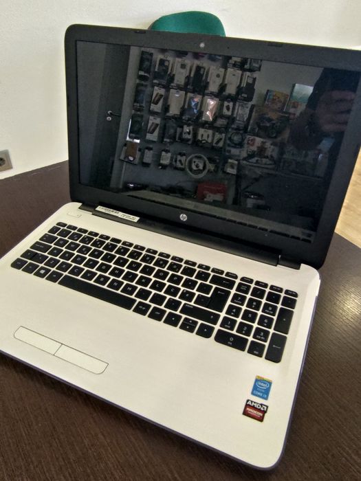 Portátil HP 260 g4