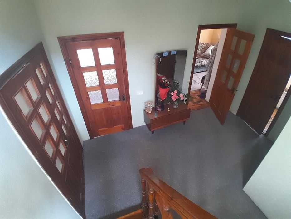 Продається будинок для великрї родини в Центральному р-ні