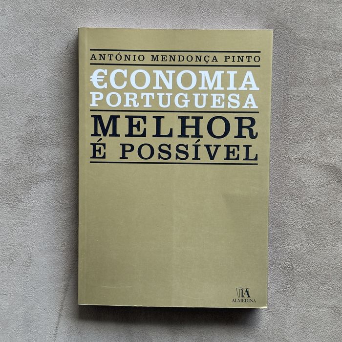 Lote de Livros de Economia – Fundamentos e Grandes Economistas