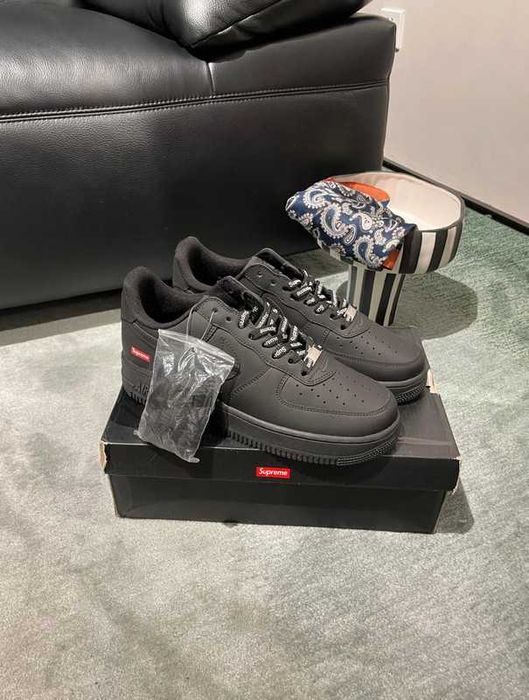 Nike Air Force 1 Low Supreme Black R.41