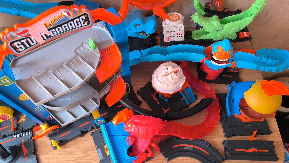 Набір трас Hot Wheels City