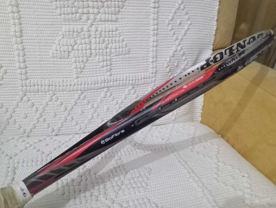 RAQUETE DUNLOP BIOMIMETIC 18x20  308g. Grip 3 | 4⅜