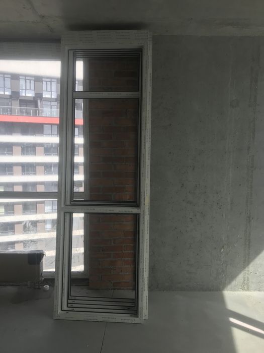 Продам новий скляний балкон- простінок