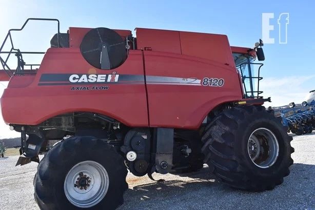 Продам комбайн Case Кейс 8120
