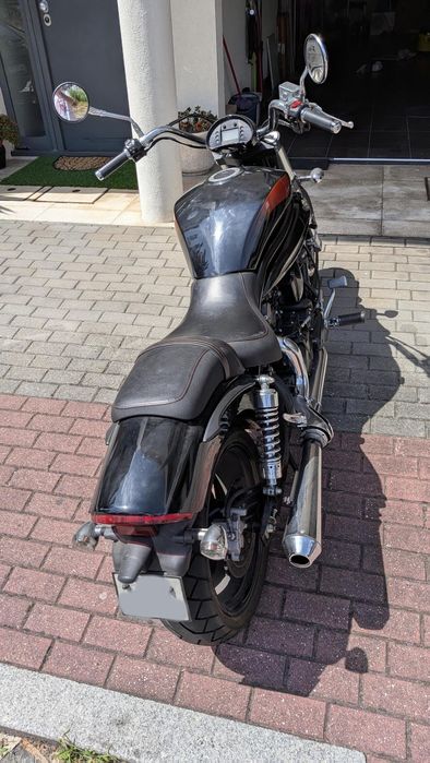Mota Hyosung 650GV Cruiser, estilo Harley