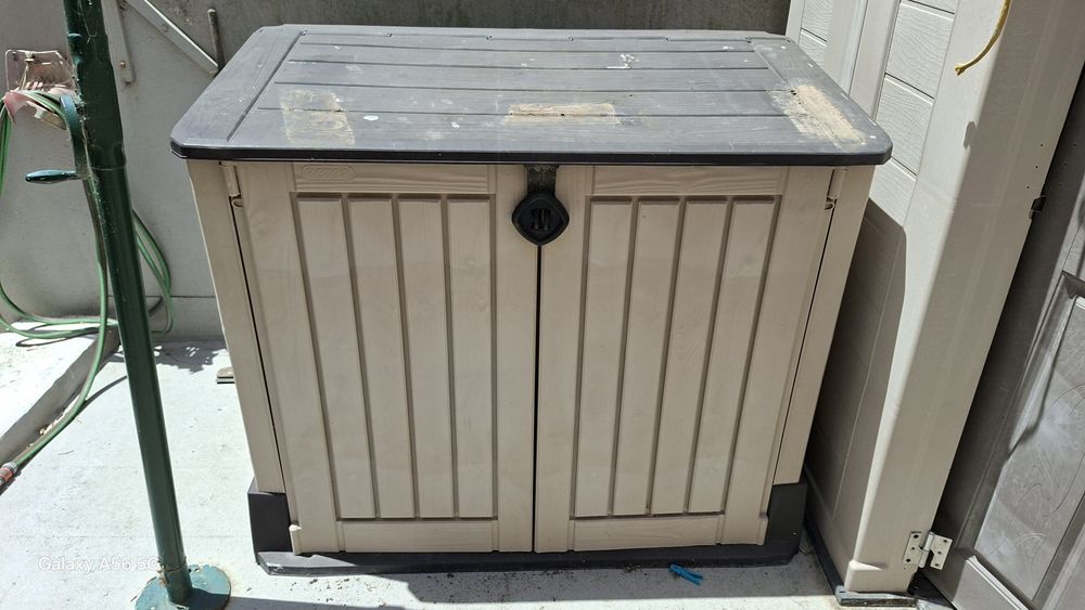 Arca de resina KETER 845L