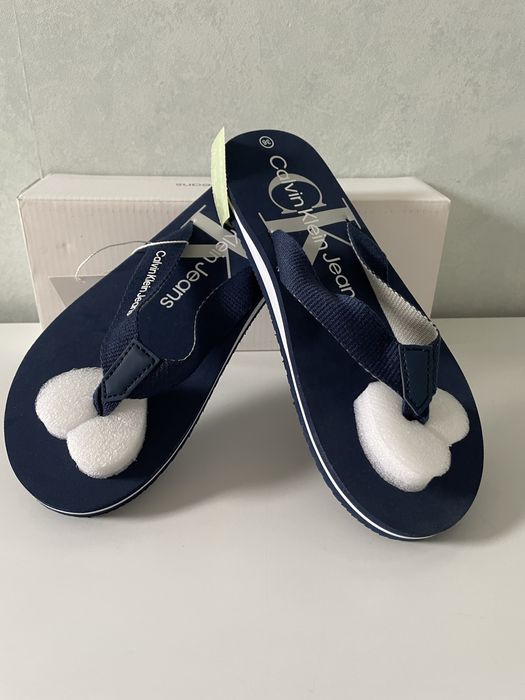 Calvin Klein Jeans japonki rozm.36