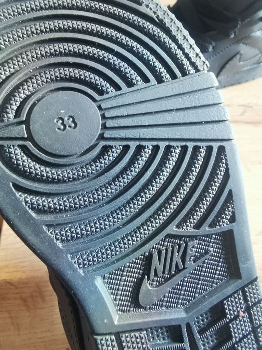 Nike Air Jordan rozmiar 33