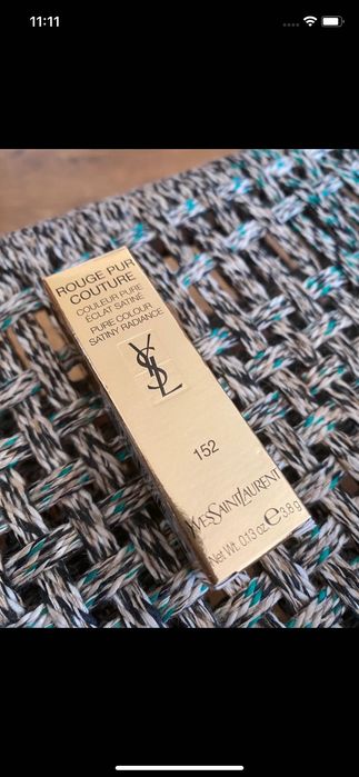 Batom YSL 152 rouge extrême