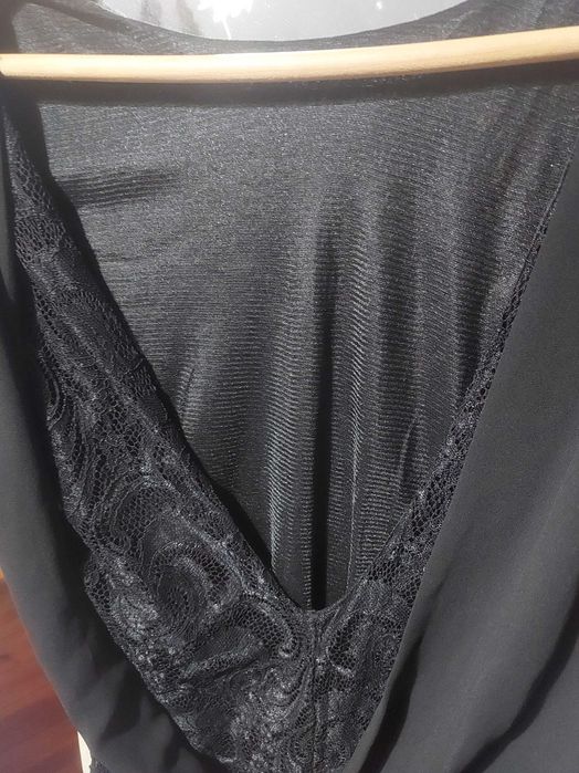 vestido preto em renda