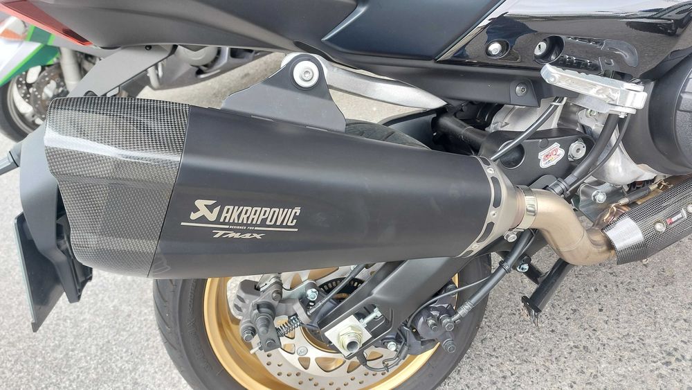 Yamaha TMAX Tech Max 2022 Poucos km | Como Nova