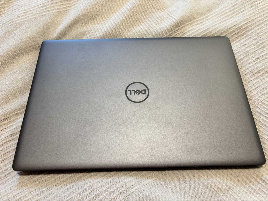 Laptop DELL Precision 7560 | i9-11950H / 64GB RAM / 1024GB SSD / 15.6"