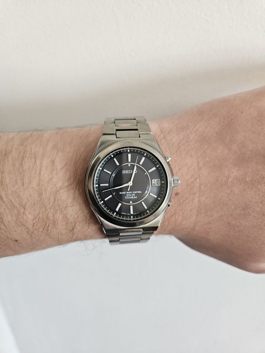 Годинник Seiko Radio Wave Control Solar Titanium 39мм