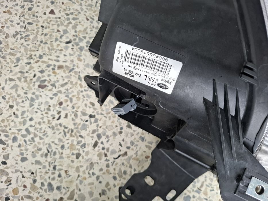 Оригінальні Ксенонові Фари Ford Kuga Mk2 / Escape (2012-2016) Bi-Xenon LED Valeo