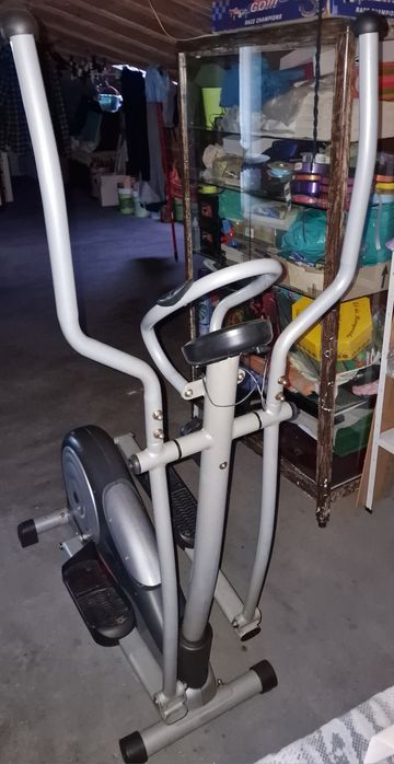 Elliptical in good condition64729962019843122