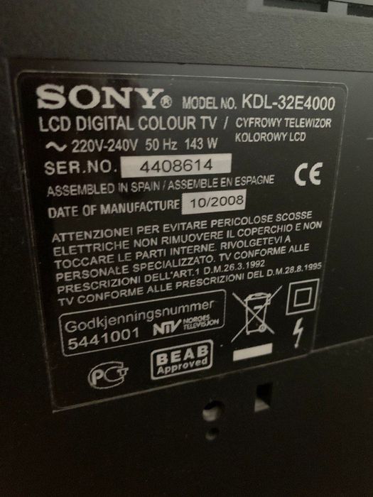 ЖК-телевизор BRAVIA 1080p Full HD E4000 с диагональю 32"