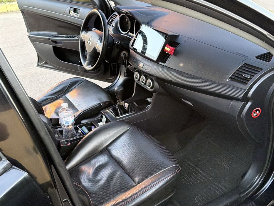 ланцер 10 2,0 газ бенз