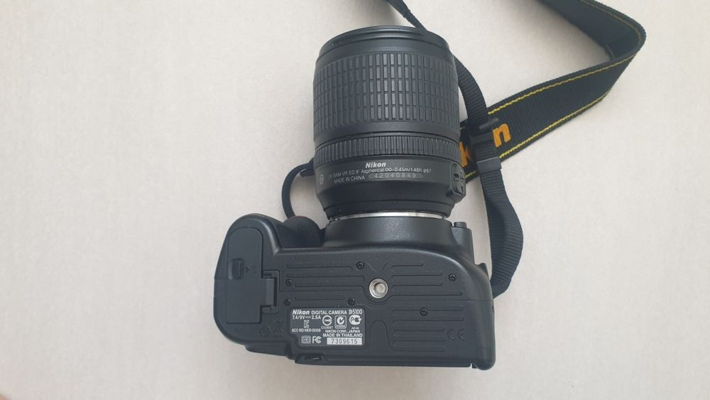 Aparat Nikon D5100