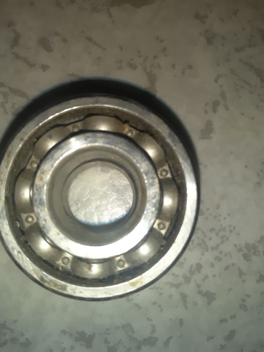 Подшипник    204